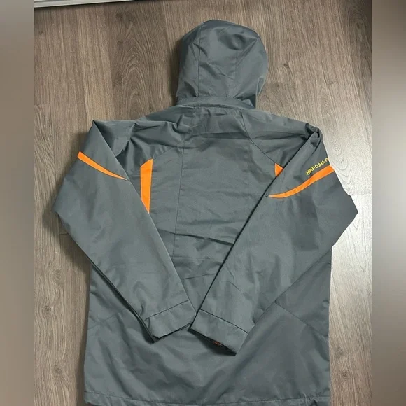 Nike Jacket - Picture 11 of 11